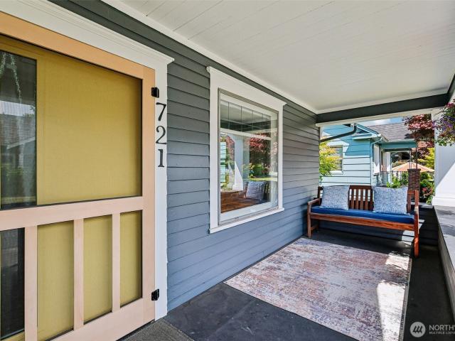 House for sale in Everett, Washington