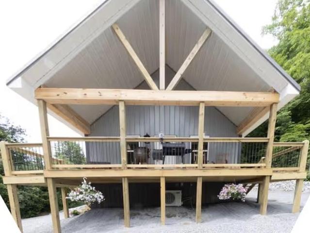 House for sale in Jamestown, Kentucky