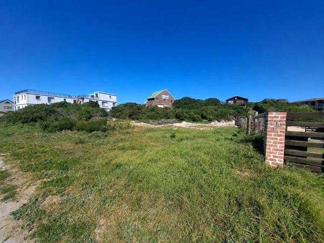 Land for sale in Cape St Francis, Eastern Cape