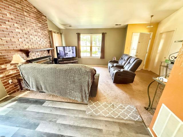 House for sale in Ewan, New Jersey