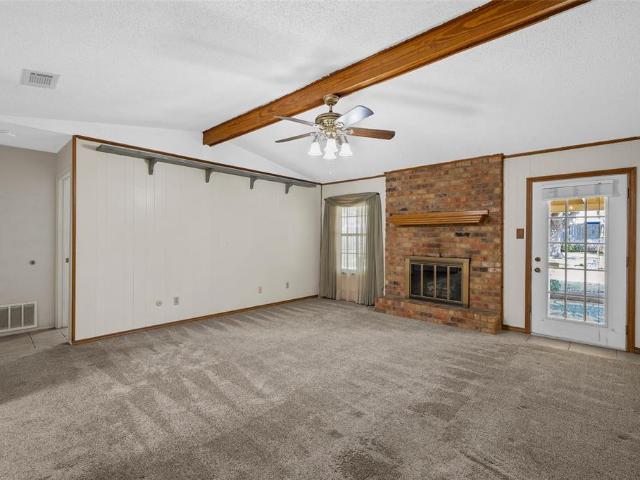 House for sale in Hewitt, Texas