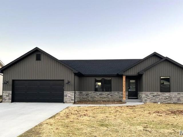 House for sale in Godfrey, Illinois