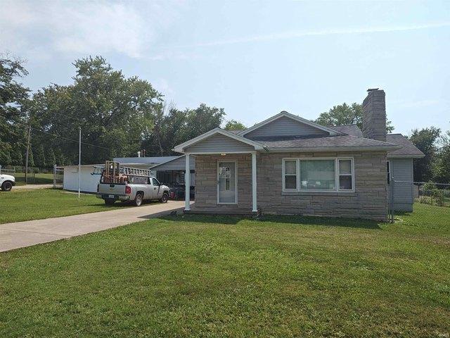House for sale in Evansville, Indiana