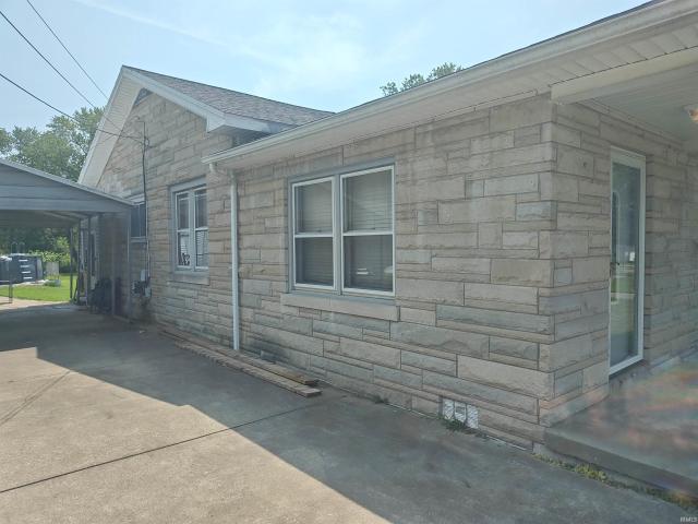 House for sale in Evansville, Indiana