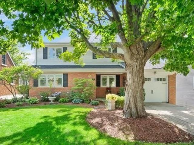 House for sale in La Grange, Illinois