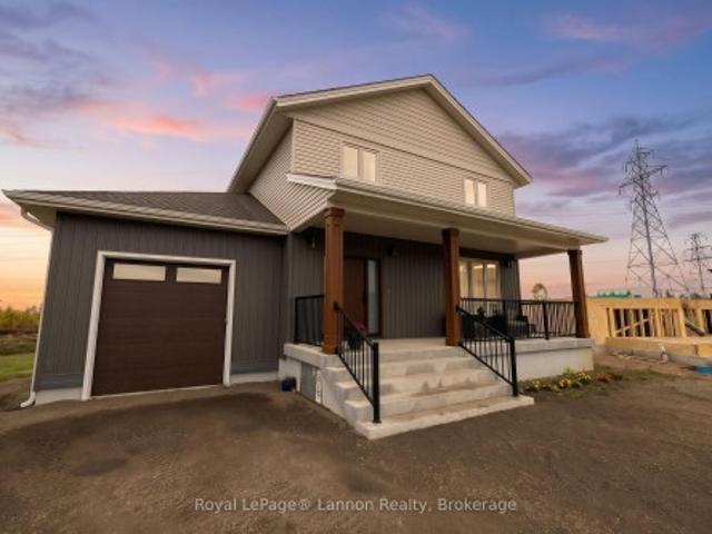 House for sale in Unorganized Thunder Bay District, Northwestern Ontario
