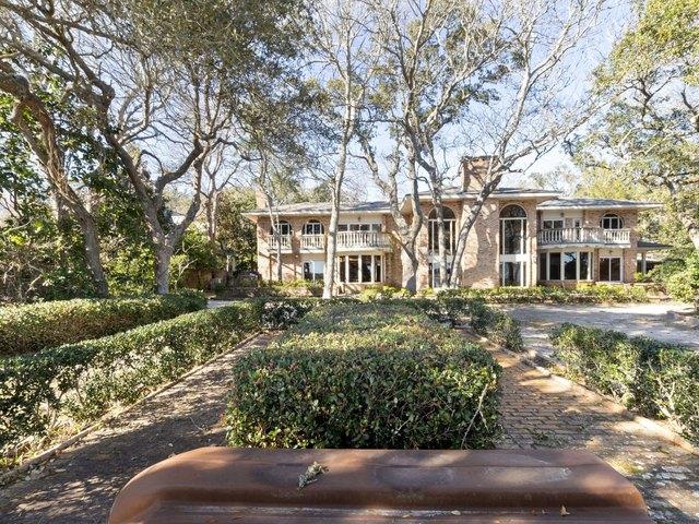 House for sale in Mary Esther, Florida