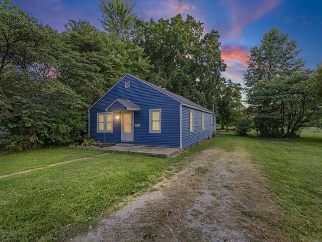 House for sale in Kell, Illinois