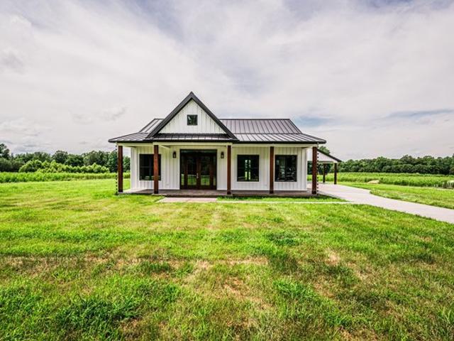 House for sale in Lewisburg, Kentucky