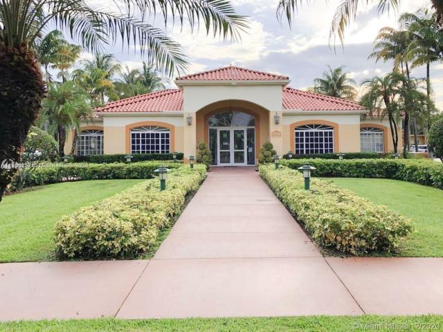 Condo for rent in Doral