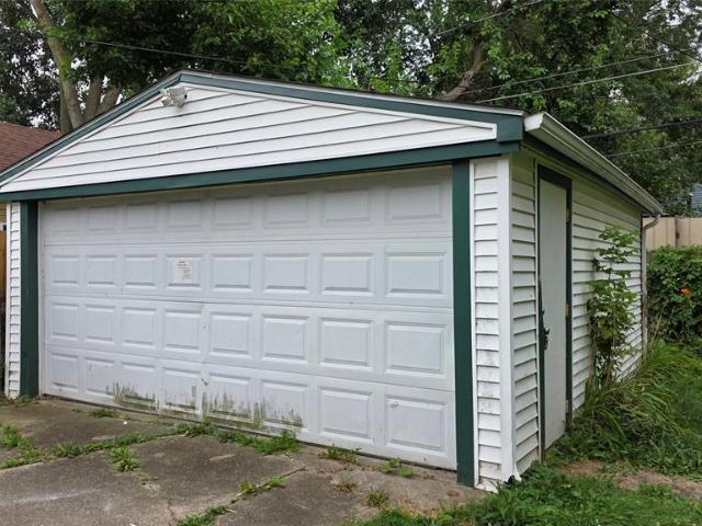 House for sale in Warren, Michigan