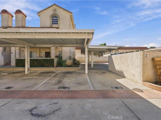 Condo for sale in Paramount, Los Angeles County