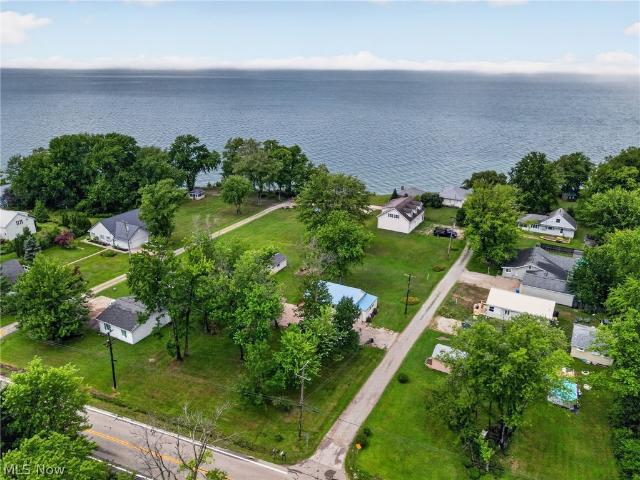 House for sale in North Kingsville, Ohio