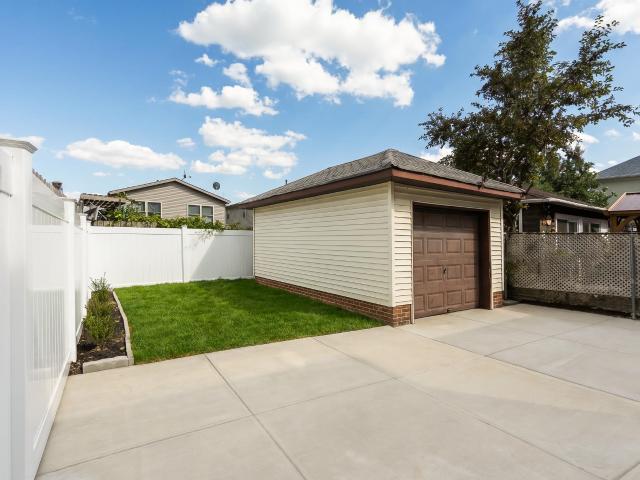 House for sale in Hudson, New Jersey