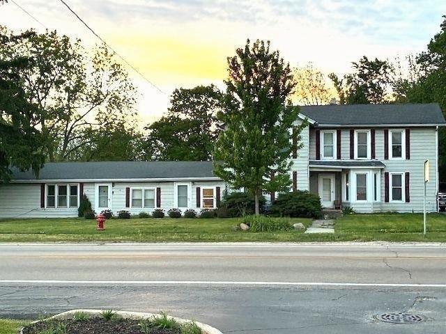 House for sale in Mchenry, Illinois