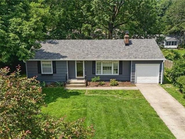House for sale in Prairie Village