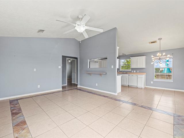 House for sale in Hitchcock, Texas