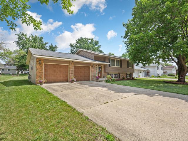 House for sale in Steele, Minnesota