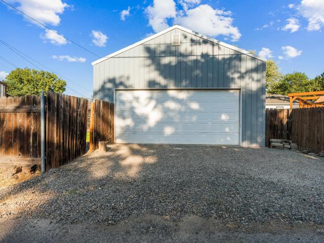 House for sale in Clarkston, Washington