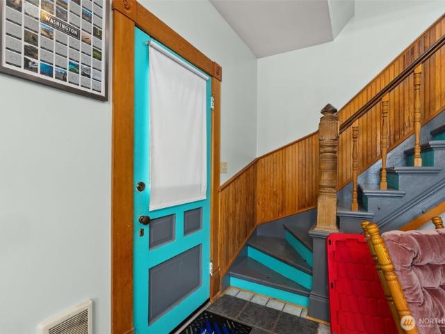 House for sale in South Bend, Washington