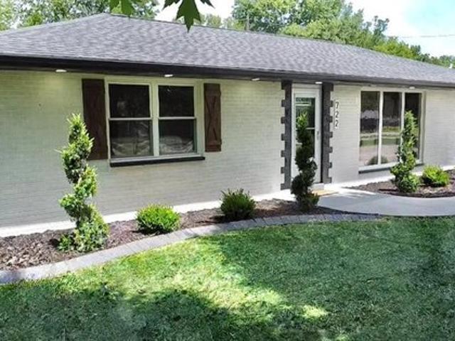 House for sale in Troy, Illinois