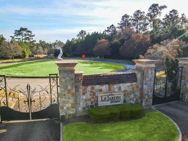 Land for sale in Red Oak, Georgia