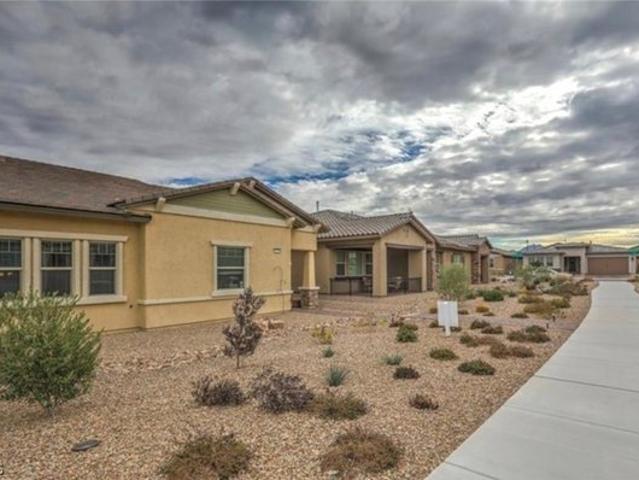 Townhouse for sale in Henderson, Nevada