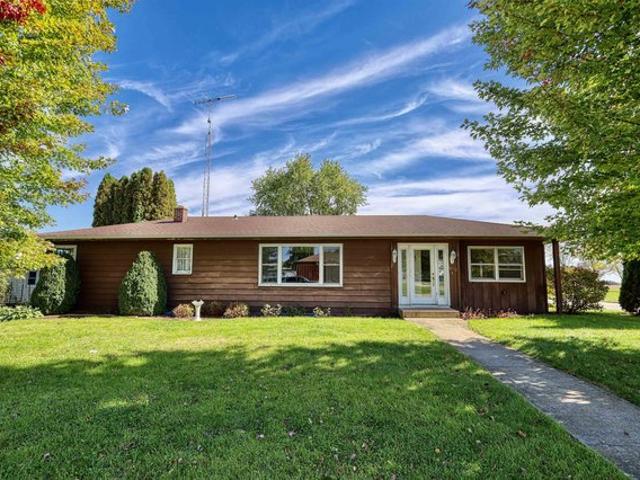 House for sale in Cuba City, Grant County
