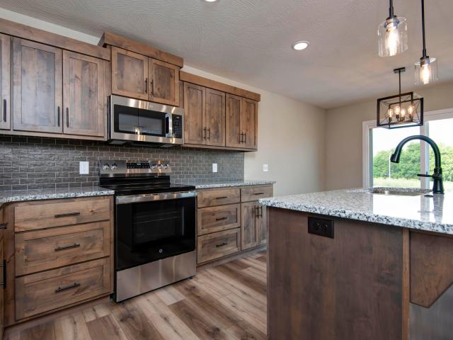 House for sale in Forest Heights, Nixa