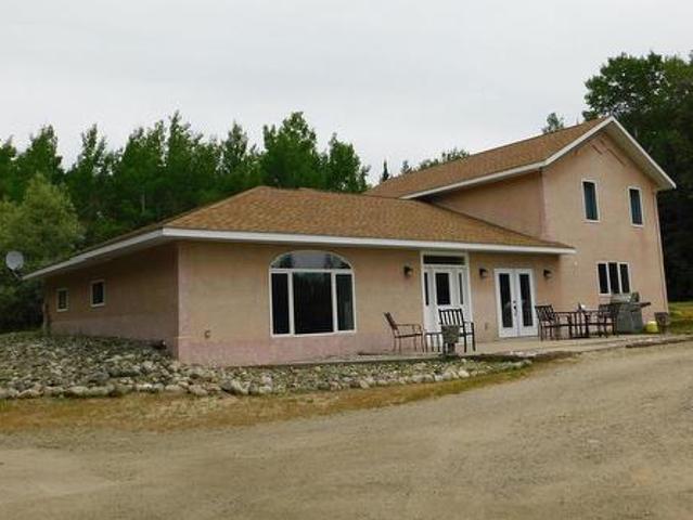 House for sale in Dryden, Ontario
