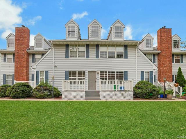 Condo for sale in Rockland, New York