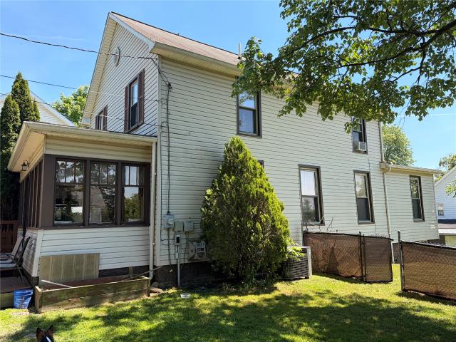 House for sale in Crawford, Pennsylvania