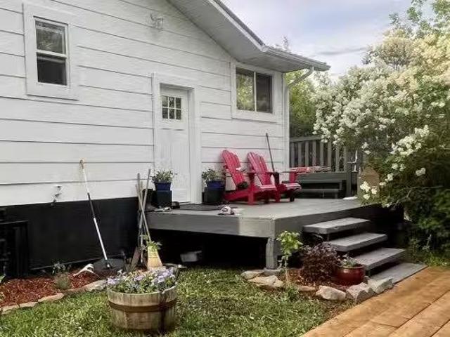 House for sale in Alberta