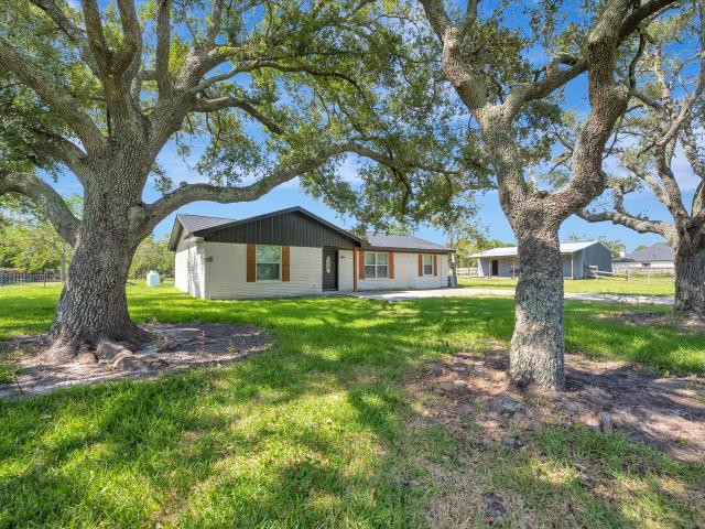 House for sale in Santa Fe, Galveston County
