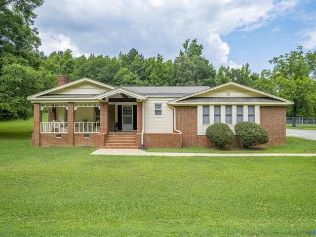 House for sale in Etowah, Alabama
