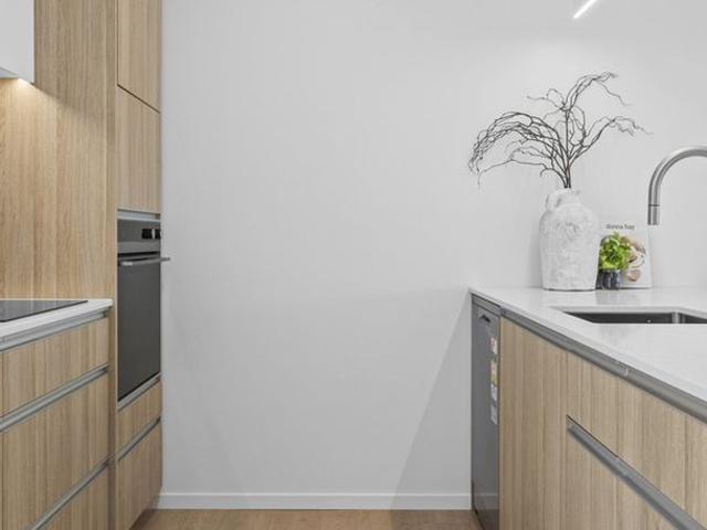 Apartment for rent in Christchurch Central, Linwood-Central-Heathcote Community