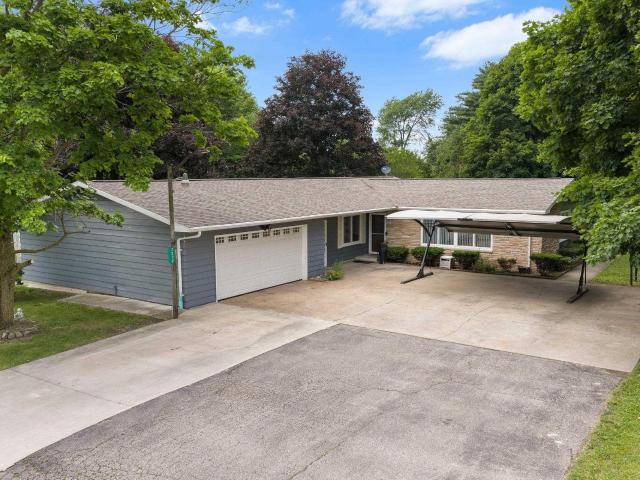 House for sale in Pierceton, Indiana
