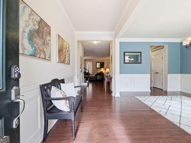 House for sale in Flowery Branch, Georgia