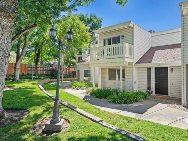 Condo for sale in Carmichael, California