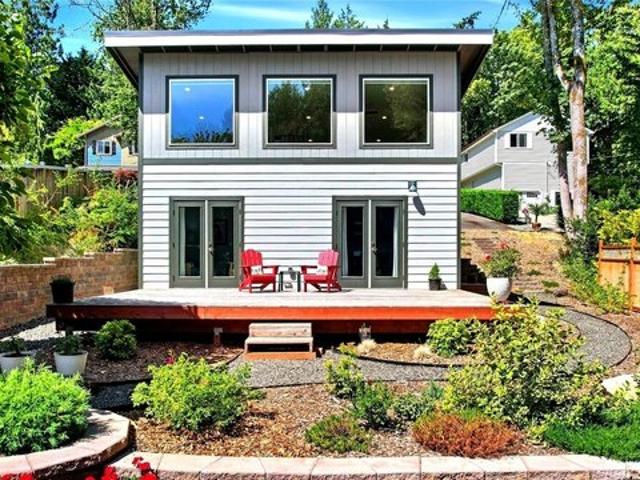 House for sale in Washington