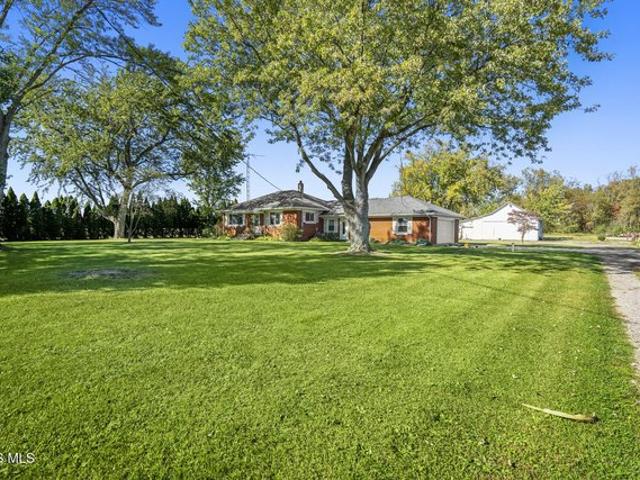 House for sale in Napoleon, Henry County