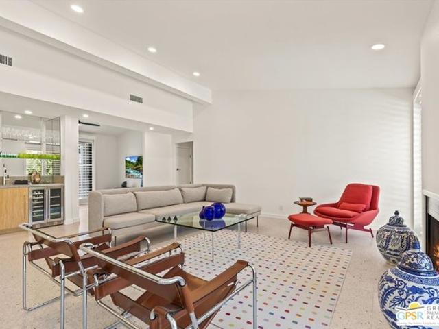 Condo for sale in Rancho Mirage, California