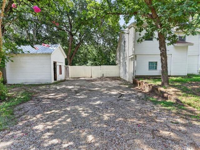 House for sale in Azle, Texas