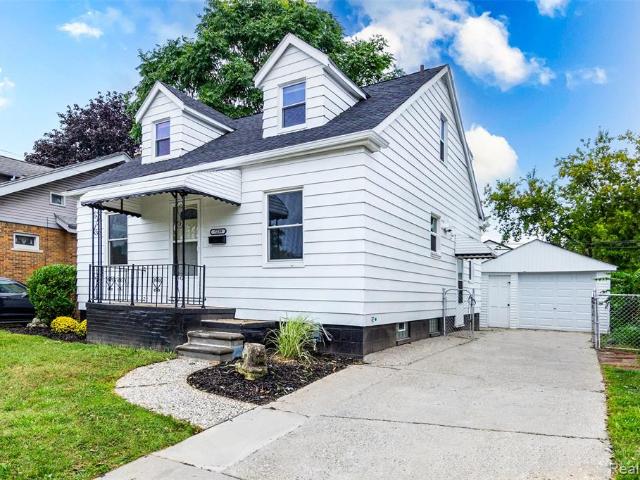 House for sale in Center Line, Michigan