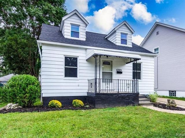 House for sale in Center Line, Michigan