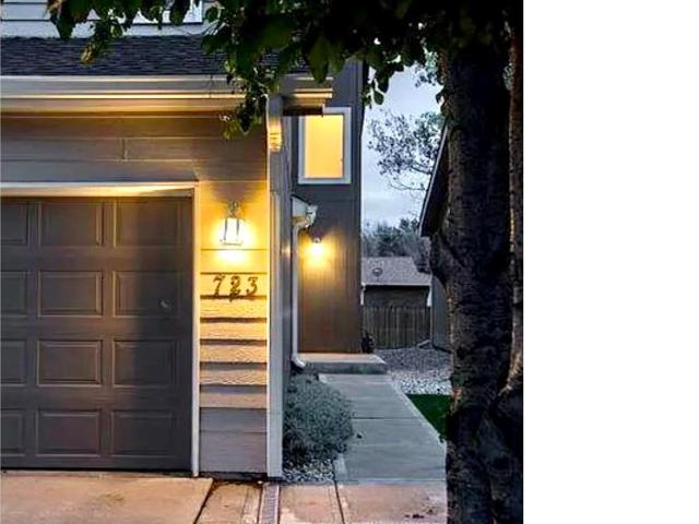 Townhouse for sale in Windsor
