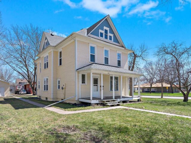 House for sale in Willmar, Minnesota