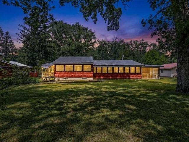 House for sale in Indian Head, Pennsylvania