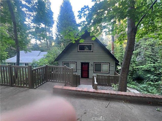 House for sale in Cedarpines Park, California