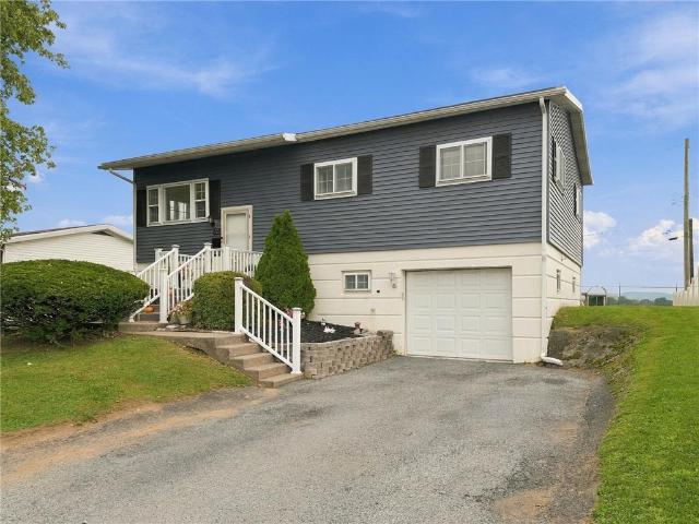 House for sale in Hawktown, Catasauqua